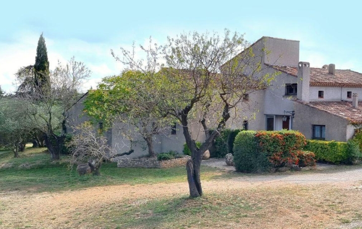 Villa SAINT-CHINIAN (34360)  346 m2 530 000 € 