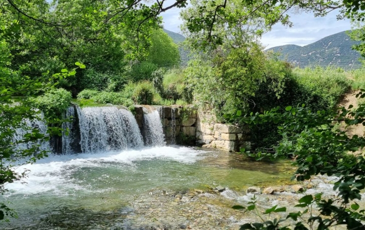 Domaine BEZIERS (34500)  800 m2 1 800 000 € 