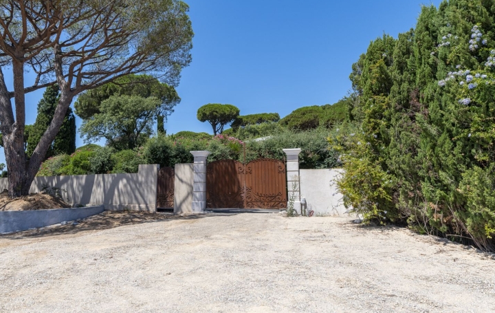 Villa SAINT-TROPEZ (83990)  488 m2 12 500 000 € 