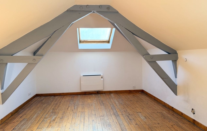 4 Pièces VALS-LES-BAINS (07600)  62 m2 86 000 € 