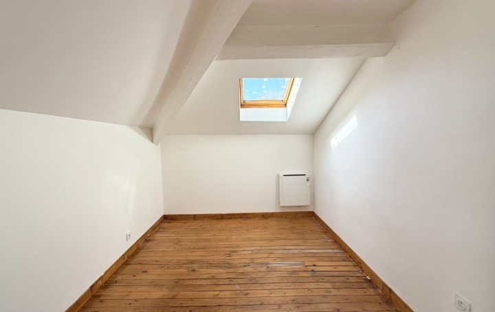 4 Pièces VALS-LES-BAINS (07600)  62 m2 86 000 € 