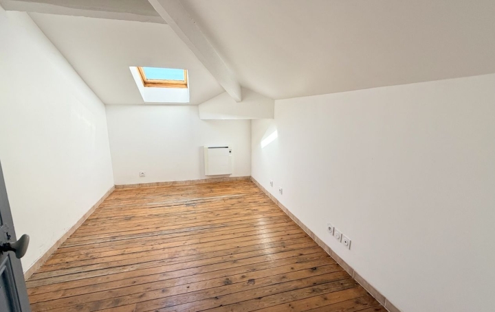 4 Pièces VALS-LES-BAINS (07600)  62 m2 86 000 € 