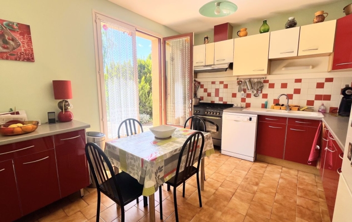 Maison AUBENAS (07200)  206 m2 450 000 € 