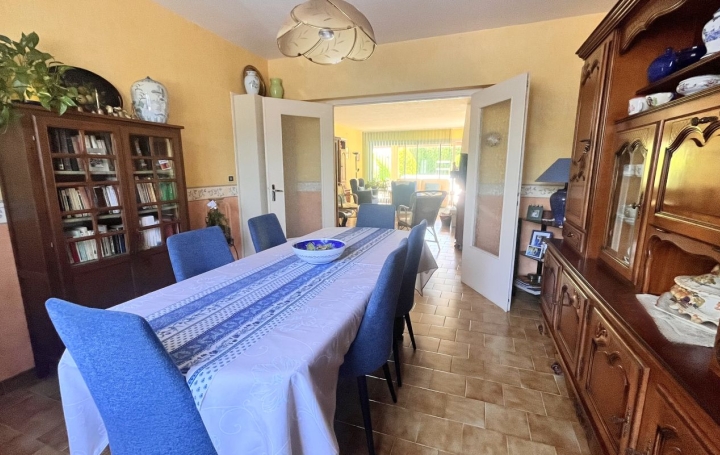 Maison AUBENAS (07200)  206 m2 450 000 € 