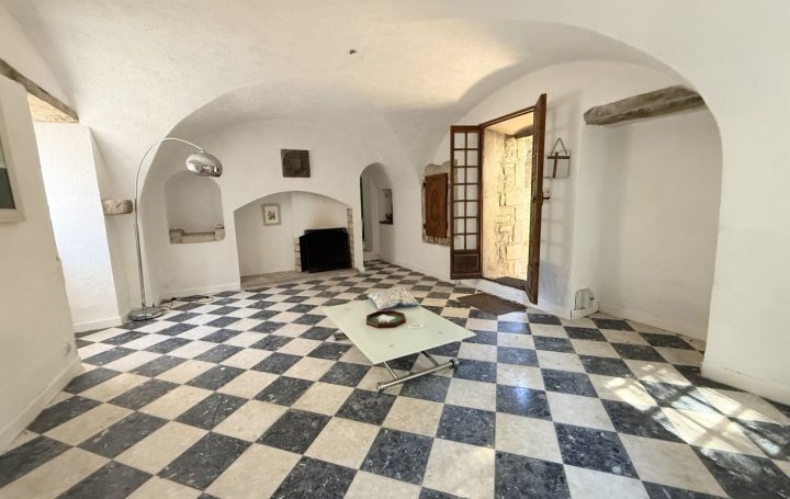Maison / Villa SAINT-PRIVAT (07200) 166 m<sup>2</sup> 380 000 € 