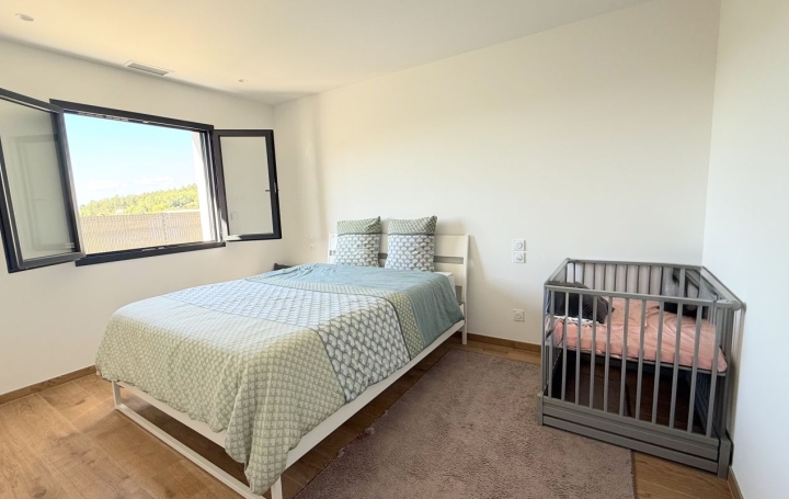 Villa JOYEUSE (07260)  119 m2 410 000 € 