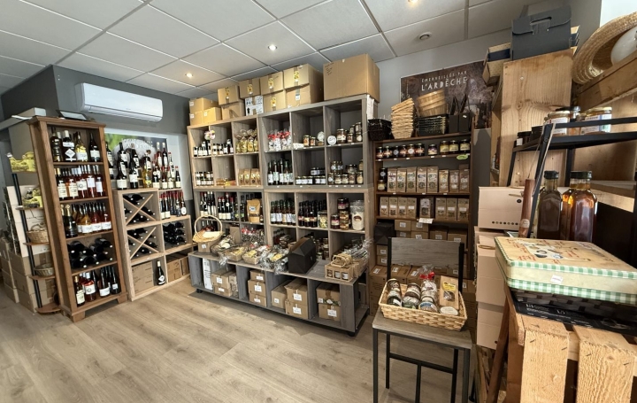 Activité commerciale AUBENAS (07200)  25 m2 42 000 € 