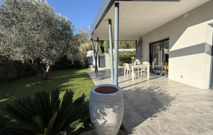 Maison VALLON-PONT-D'ARC (07150)  126 m2 525 000 € 