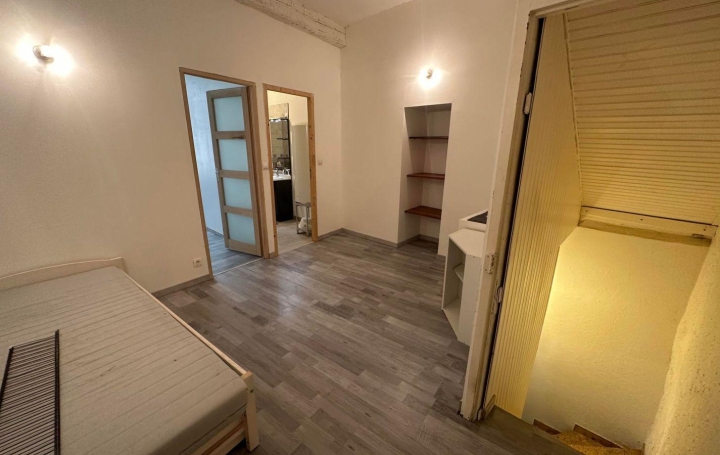 Immeuble MONTAGNAC (34530)  152 m2 159 000 € 