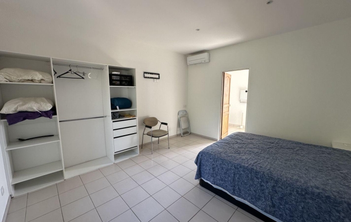 Propriété TOURBES (34120)  200 m2 572 000 € 