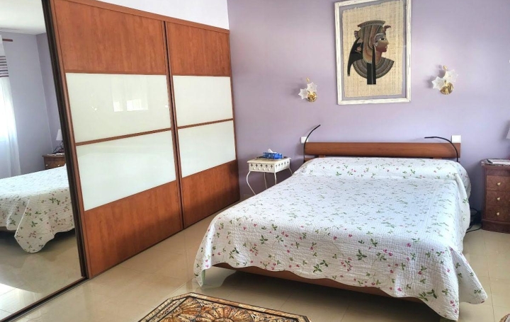 Maison MONTAGNAC (34530)  190 m2 448 000 € 