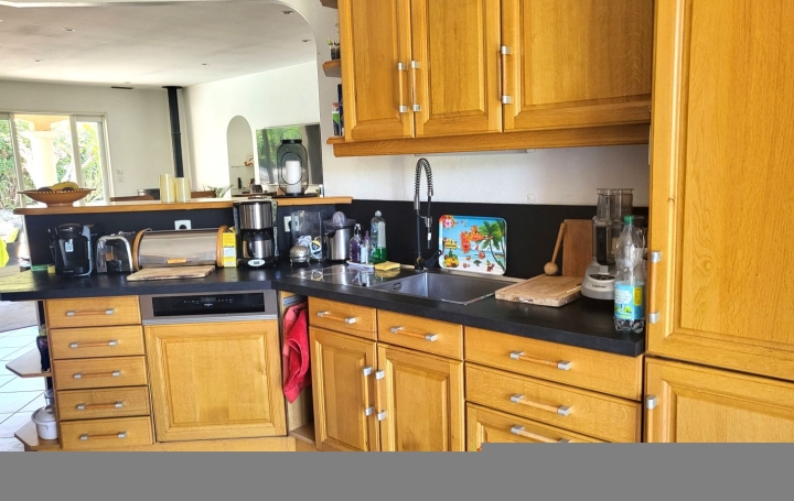 Maison MAGALAS (34480)  130 m2 380 000 € 