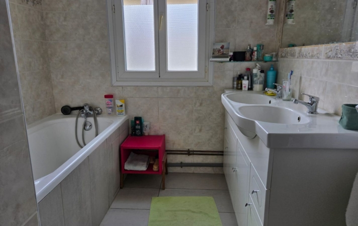 5 Pièces BEZIERS (34500)  115 m2 215 000 € 