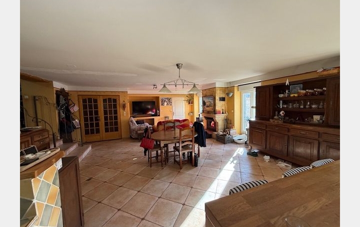 Maison ADISSAN (34230)  150 m2 260 000 € 