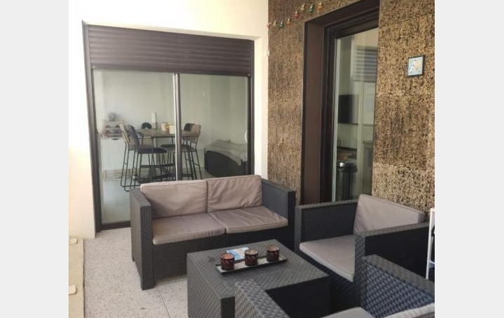 Réseau Immo-diffusion : Appartement P2  SAINT-JEAN-DE-VEDAS  50 m2 800 € 