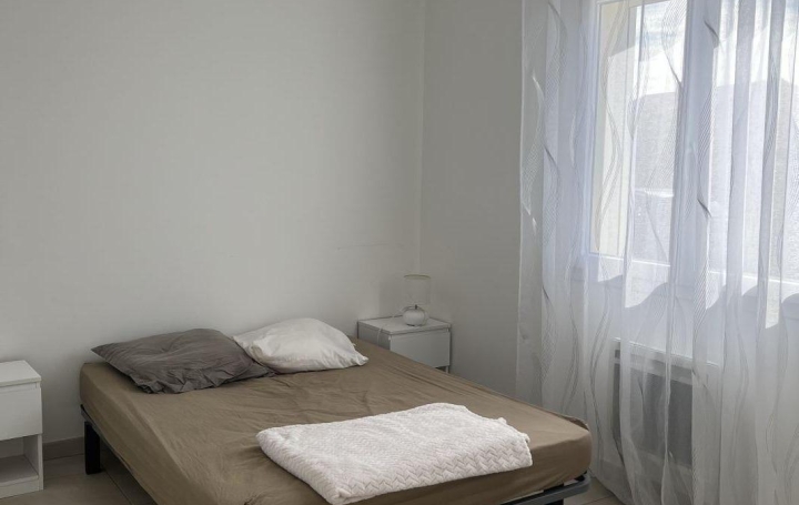 Maison PLAISSAN (34230)  78 m2 1 040 € 