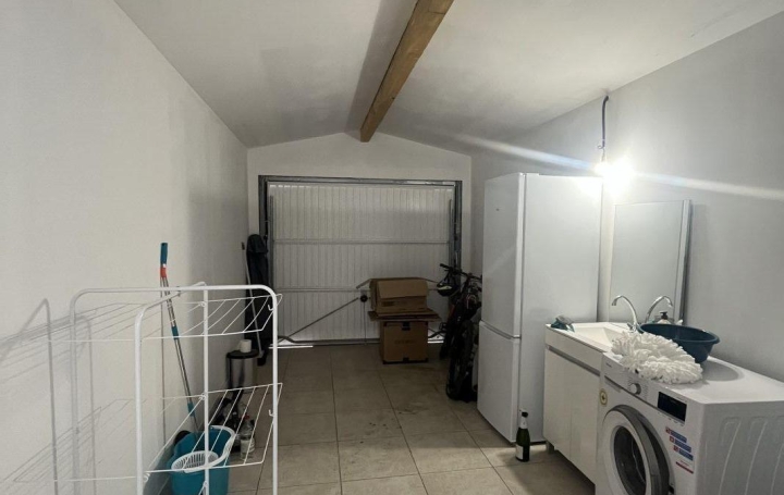 Maison PLAISSAN (34230)  78 m2 1 040 € 