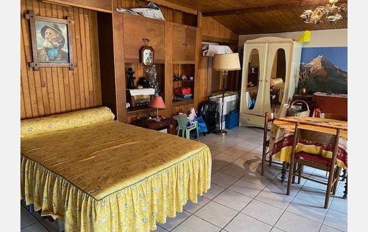 Maison de ville MEZE (34140)  130 m2 235 000 € 