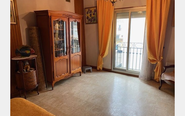 Maison de ville MEZE (34140)  130 m2 235 000 € 
