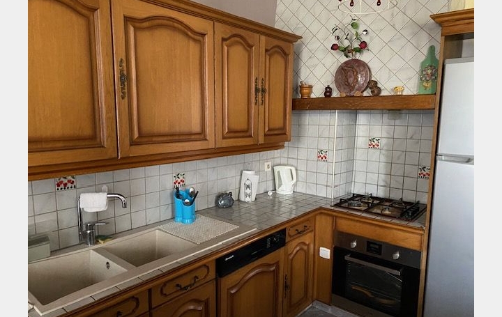 Maison de ville MEZE (34140)  130 m2 235 000 € 