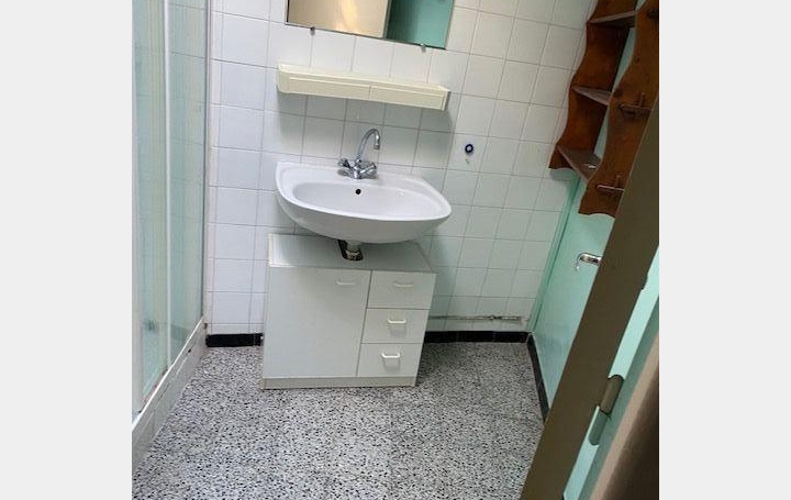 Maison de ville MEZE (34140)  135 m2 299 000 € 