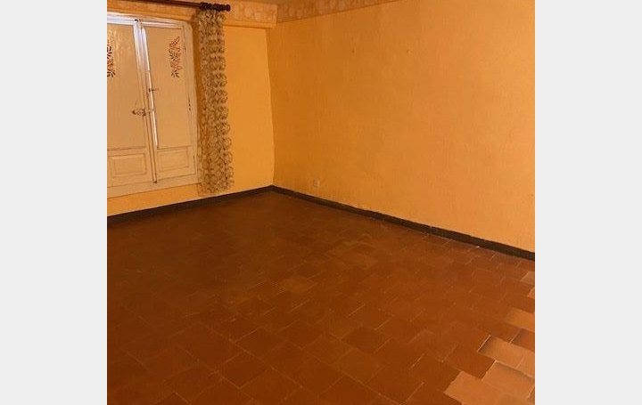 Maison de ville MEZE (34140)  135 m2 299 000 € 