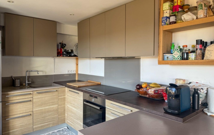 3 Pièces MEZE (34140)  92 m2 314 000 € 