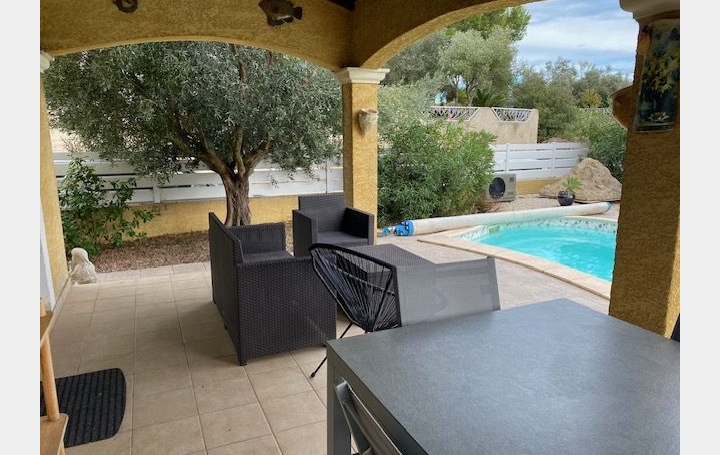 Villa MEZE (34140)  110 m2 393 000 € 