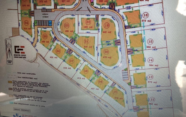 Réseau Immo-diffusion : Terrain  FABREZAN   67 000 € 