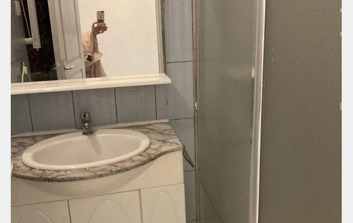 Immeuble CUXAC-D'AUDE (11590)  180 m2 113 400 € 