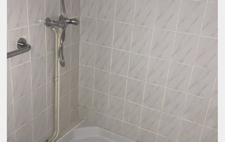 Studio NARBONNE (11100)  20 m2 43 800 € 