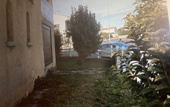 Immeuble BEZIERS (34500)  261 m2 375 000 € 