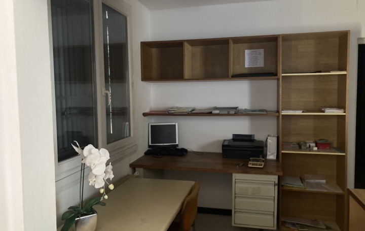 Immeuble BEZIERS (34500)  261 m2 375 000 € 