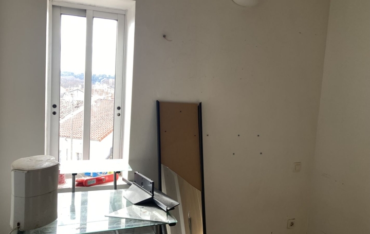 Immeuble BEZIERS (34500)  108 m2 145 800 € 