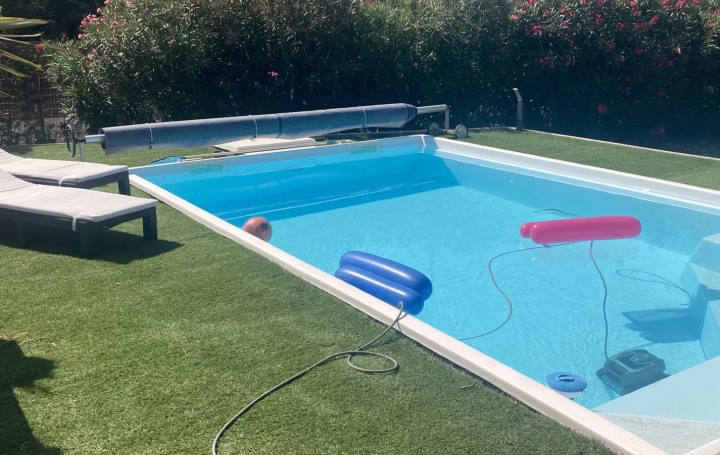 Villa NARBONNE (11100)  110 m2 325 000 € 