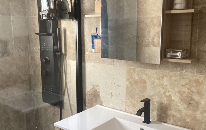 Villa NARBONNE (11100)  110 m2 325 000 € 