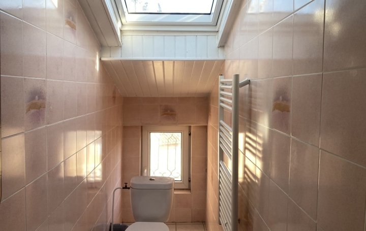 4 Pièces BAGES (11100)  73 m2 263 750 € 