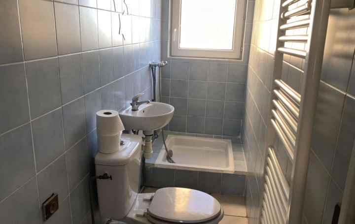 4 Pièces BAGES (11100)  73 m2 263 750 € 