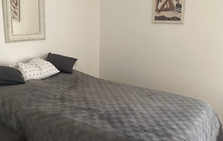 Villa NARBONNE (11100)  170 m2 480 000 € 
