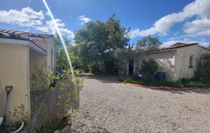 Maison LAURENS (34480)  154 m2 449 000 € 