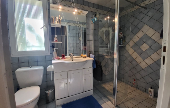 Maison LAURENS (34480)  154 m2 449 000 € 