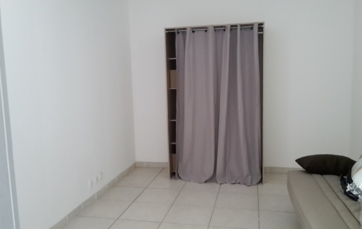 2 Pièces MARSEILLAN (34340)  40 m2 560 € 