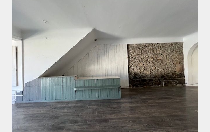 Local commercial MARSEILLAN (34340)  100 m2 1 900 € 