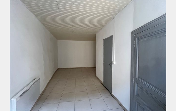 Maison de village MARSEILLAN (34340)  63 m2 613 € 