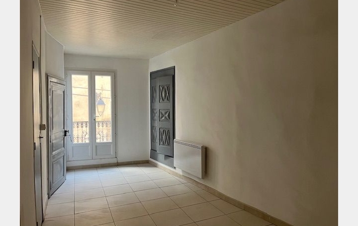 Maison de village MARSEILLAN (34340)  63 m2 613 € 