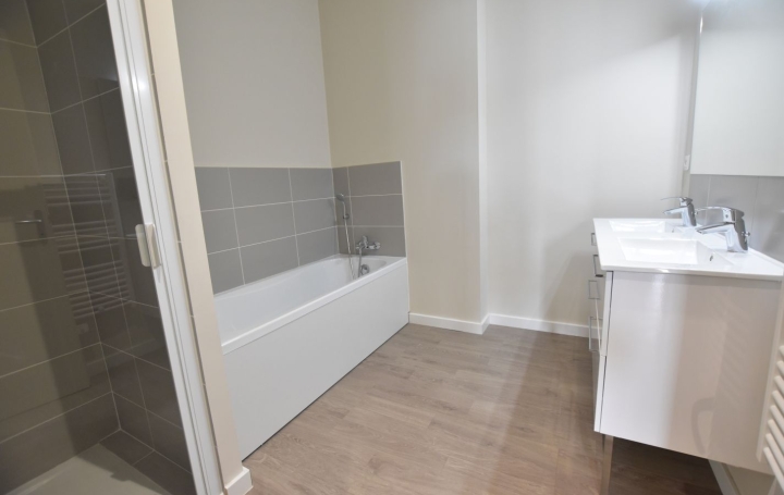 4 Pièces MARSEILLAN (34340)  93 m2 344 000 € 