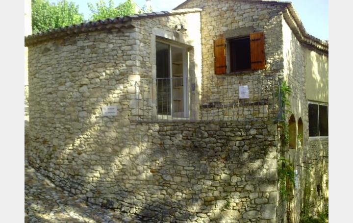 Réseau Immo-diffusion : Appartement P2  LA ROQUE-SUR-CEZE  50 m2 520 € 