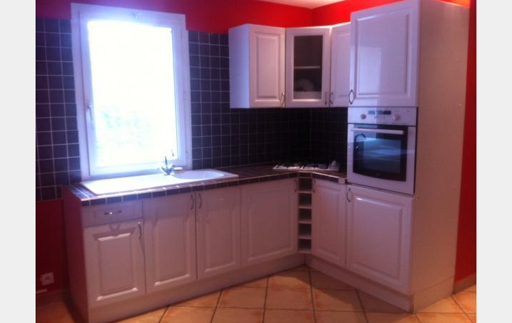 Réseau Immo-diffusion : Appartement P3  SALAZAC  65 m2 530 € 