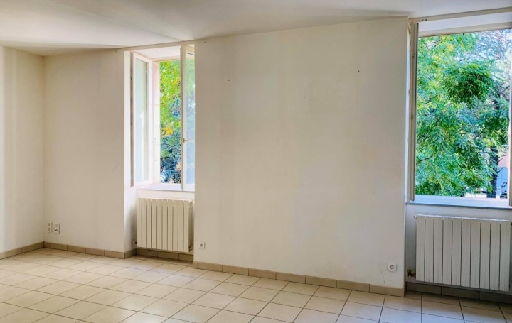 Réseau Immo-diffusion : Appartement P3  BAGNOLS-SUR-CEZE  71 m2 101 200 € 