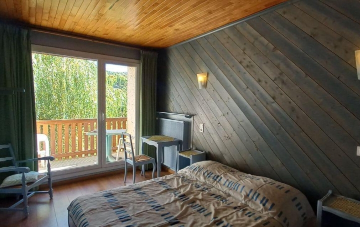 Réseau Immo-diffusion : Appartement P2  SISTERON  34 m2 49 000 € 